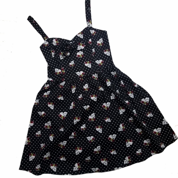 Hot Topic Dresses & Skirts - Skull & Roses Rockabilly Pin-Up Skater Dress Small